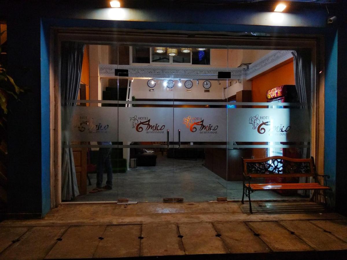 Amico Del Myanmar Hostel Gyogon Kültér fotó